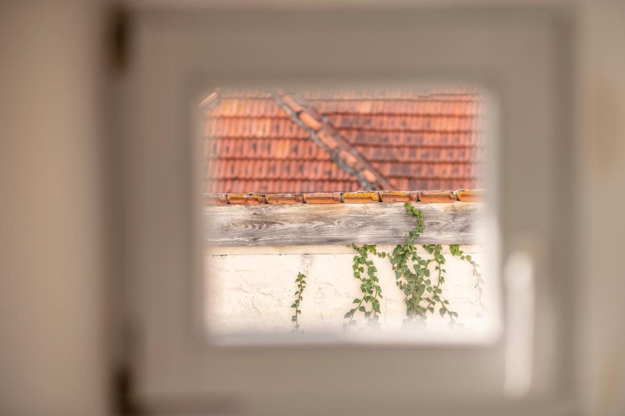 Haestens Boutique Biohotel - Chez Douverne Sommerach Eksteriør billede
