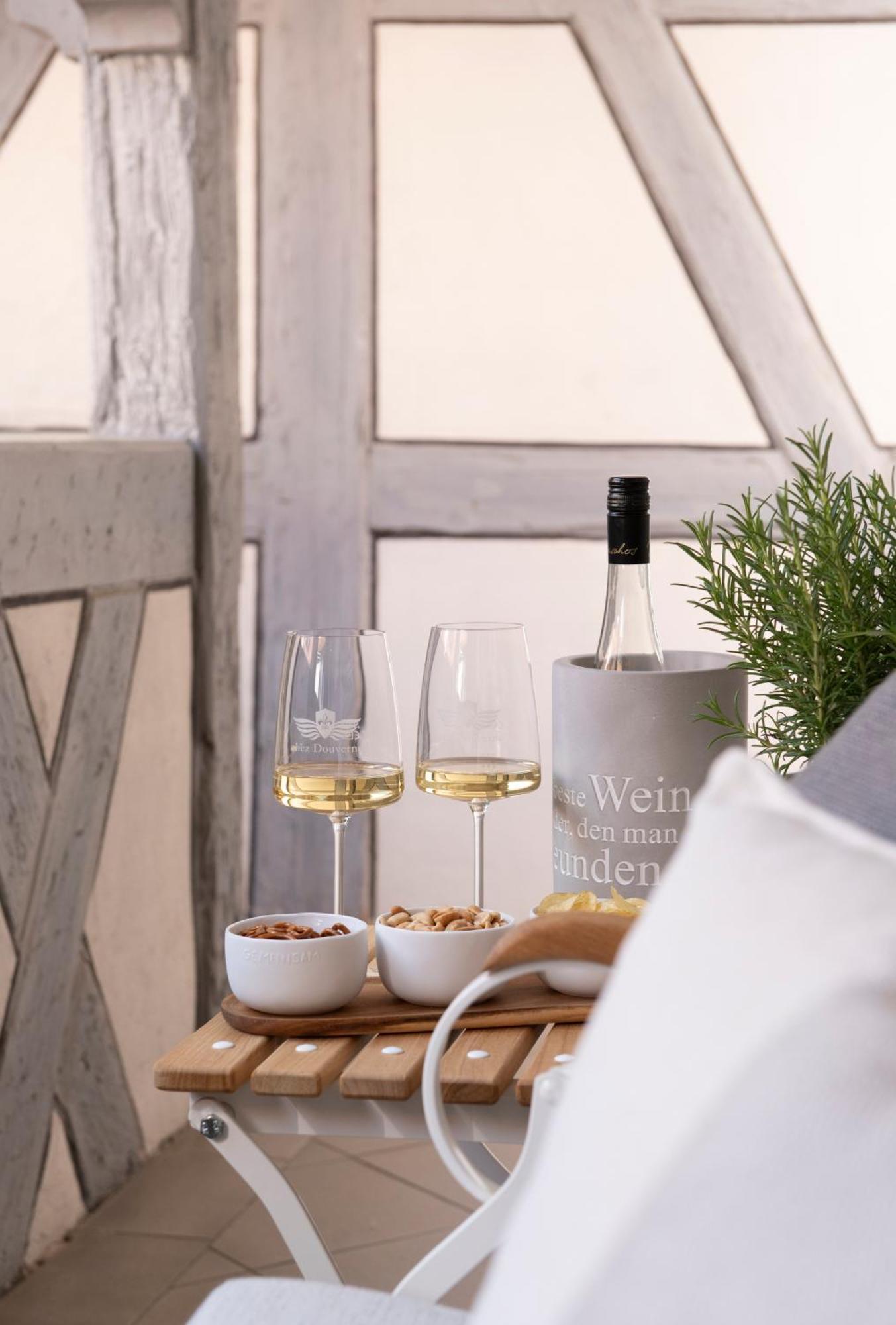 Haestens Boutique Biohotel - Chez Douverne Sommerach Eksteriør billede